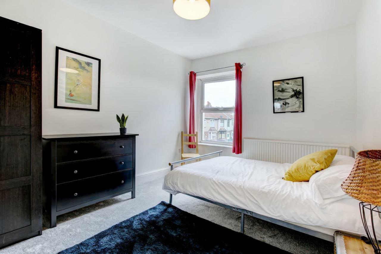 Vila Lovely 3 Bed House In Bristol Exteriér fotografie